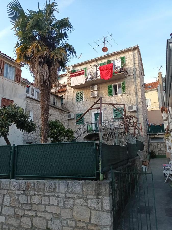Old Stone House In Historical Area Villa Split Exterior photo